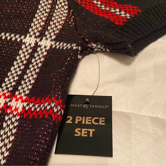 Almost famous two-piece skirt and sweater set extra large argyle print - Picture 3 of 9